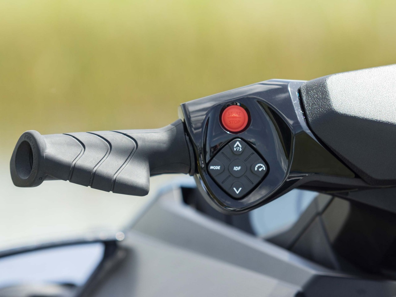 Sea-Doo GTX 300 (2024) - Image 4